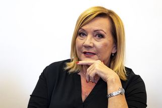 Peníze chybí všude. Deficit rozpočtu může růst, varuje Schillerová - Novinky