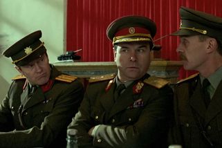 Kamarádství místo rvačky. Skin s cikánem spolu při natáčení kultovního filmu kalili