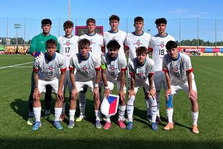 Záchrana v poslední minutě! Čeští mladíci vybojovali remízu v hektickém nastavení - Sport.cz