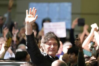 Strana prezidenta Mileie ovládla argentinské parlamentní volby - Novinky