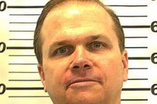 Vrah Johna Lennona promluvil. Dospěl jsem k závěru, že je falešný, řekl - Novinky