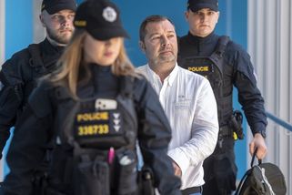 Svědek popsal dělení peněz v Dozimetru: 50 pro TOP 09, 30 pro STAN, 20 pro nás - Seznam Zprávy