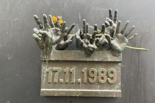 KVÍZ: Co víte o 17. listopadu 1989 a sametové revoluci? - Novinky