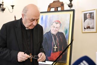 Online: Česko se loučí s kardinálem Dominikem Dukou - Seznam Zprávy