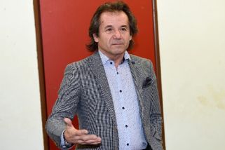 Odhalení obří korupce na ukrajinském ministerstvu obrany. Šándor: Kradou, zatímco jiní umírají na frontě