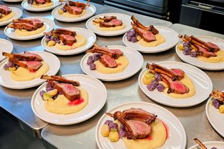 Češi odmítají platit za obědy stále víc – faei.cz