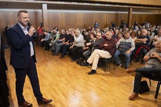 Komentář: Dvojí morálka Jindřicha Rajchla. Politik, který klame voliče - Seznam Zprávy