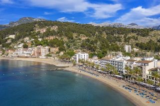 Nejezděte k nám, jste příčinou všech problémů, vzkazují z Mallorky turistům - Novinky