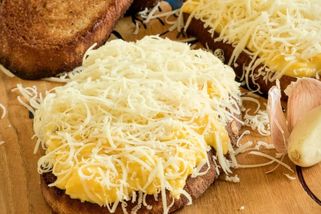 fresh.iprima.cz/sumavska-topinka-podle-pepy-nemravy-jihoceska-hospodska-chutovka-kdyz-nemate-chut-na-maso-479558