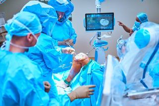 Po výměně kolena by mohli pacienti domů už po třech dnech - zdravezpravy.cz