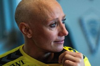 Nechutný vtip o rakovině: Moderátor házenkářského klubu přišel o práci