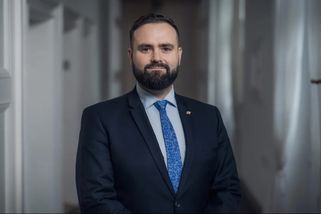 Černochová narazila u ANO. Výbor pro obranu povede paramedik a včelař Flek