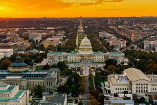 Vývoj americké ekonomiky překvapil analytiky. Rostla víc, než čekali - Novinky