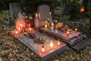 Kam s nebožtíkem? Pronájem místa vyjde na pár stovek ročně, náhrobky stojí desetitisíce - Novinky