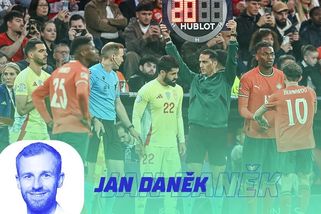 ANALÝZA: Prospívá fotbalu víc střídání? Elitní kluby tlačí další změnu, experti pochybují - Sport.cz