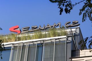 Majitel Seznam.cz se chce soudně bránit proti Babišovým tvrzením, že dluží na daních - Seznam Zprávy