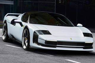 Jásot, nebo zděšení? Ferrari představilo reinkarnaci slavné F40, ale ve velmi zvláštní podobě. Naštěstí vznikne jediný kus - Garáž.cz