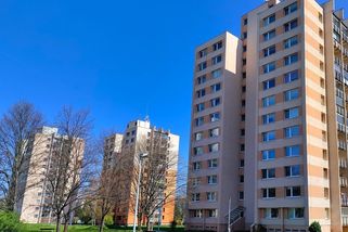 Komentář: Zdražování bytů vyhnalo mladé rodiny. Teď nakupují bohaté páry - Seznam Zprávy