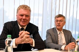 Svěžím krokem k propagandě. Utajený dokument o tom...