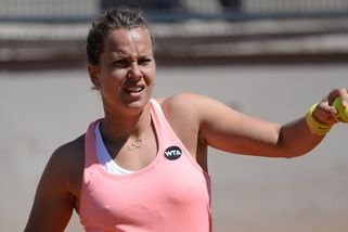 Strýcová na fotkách nahoře bez. Nová šéfka českého fedcupového týmu vzpomínala na svobodu