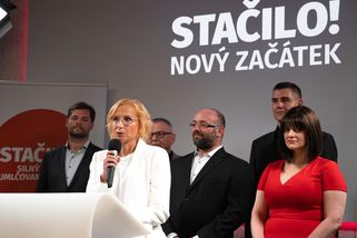 Stačilo! by kvůli nepřiznané koalici mohlo přijít po volbách o mandáty, připouští právník - Novinky