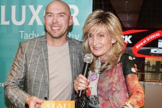 Láďa Hruška vyvezl svoji kočku na dovolenou. Podpořily ho Bubílková a Bohdalová