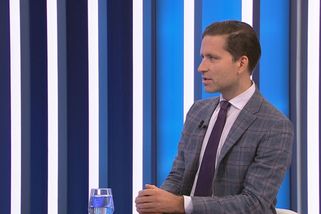 Brusel s českou vládou vyběhl a ta mu za to ještě poděkovala, říká k povolenkám ekonom