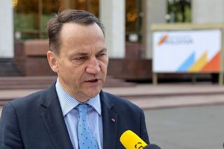 Sikorski: Odpovíme na ruskou sabotáž. A nebude to diplomatické - Novinky