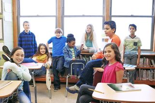 Vyčleňování romských žáků přetrvává, pomoci má memorandum - Novinky