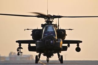 securitymagazin.cz/defence/m1A1-abrams-AH-64-srot-1404073781.html