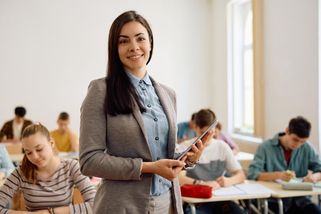 Učitelka synovi řekla, že z něj nic nebude. O rok později přišel den, kdy litovala každého slova - Médium.cz