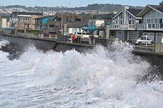 Megatsunami může během 50 let zasáhnout Ameriku. Hrozí vlna vysoká 300 metrů