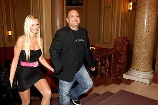 Manželka Patrika Hezuckého prosí fanoušky o pomoc. Shání bezbariérový dům