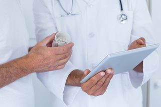 Léky na cholesterol prodlouží život. Dieta moc nezabere - Seznam Zprávy