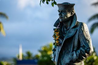 „Jsem americký námořník a strašně tě miluji. Pošli peníze.“ Cifra omráčila i zkušené kriminalisty - Médium.cz