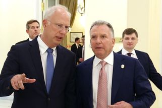 Některé fráze v Trumpově mírovém plánu jsou podivné. Vypadá to, že byly původně napsány rusky - Novinky