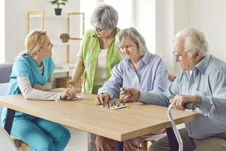 Stát lidem dá superdávku i na bydlení v domovech pro seniory či handicapované - Novinky