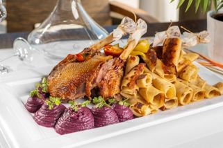 Husí hody u celebrit: Z cen v restauracích známých šéfkuchařů se vám podlomí kolena