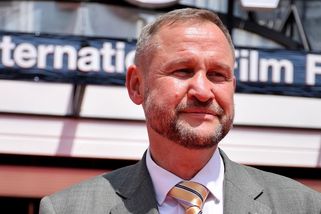 Souček už ČT poškodil, teď se ho skuteční pachatelé zbaví. Když neodstoupí sám, bude odvolán - Médium.cz