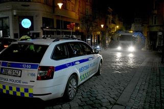 Muž se obnažoval v centru Brna. Usvědčila ho svědkyně, která si jej nahrála - Novinky