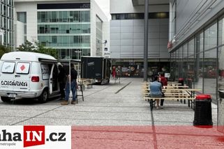 prahain.cz/jidlo/to-nemuze-byt-pravda-tohle-ne-ctvrtecni-food-festival-v-praze-dopadl-jeste-hur-nez-pred-mesicem-23319.html