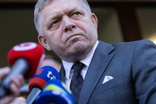 Evropská komise zahájila řízení se Slovenskem. Důvodem jsou jeho nedávné změny v ústavě