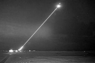 Video: Britové otestovali zbraň, která dokáže zničit drony za pár korun - Seznam Zprávy