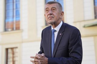 Andrej Babiš jel do práce metrem