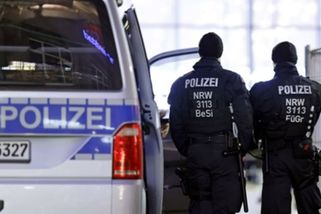 Vzal nůž a 26 ranami ubodal nadřízenou. Afghánec byl nepříčetný, německý soud mu nařídil léčbu