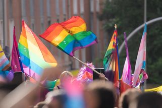 „EU nám tohle vnucovat nebude,“ prohlásil polský ministr poté, co Soud EU přikázal Polsku uznat stejnopohlavní manželství - Echo24.cz