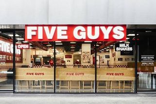 Five Guys míří do Česka, v Německu ale čelí insolvenci. Vyřešit to musí do ledna