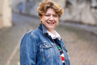 Invalidní důchod, návrat do práce i výběr nemocnice. Expertka radí, na co by měli onkologicky nemocní myslet - Novinky