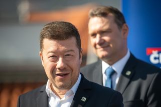 ODS, SPD, Motoristé a Volte Pravý Blok porušili předvolební pravidla. Dostali pokuty 10 až 35 tisíc