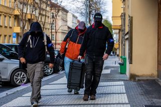 Podnikatel podezřelý z machinací ve VZP po obvinění převádí majetek - Seznam Zprávy
